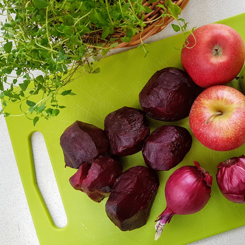 zupa buraczkowa dla dzieci od lunch munch taty